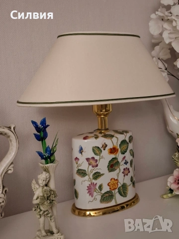 Настолна лампа, снимка 5 - Настолни лампи - 53013301