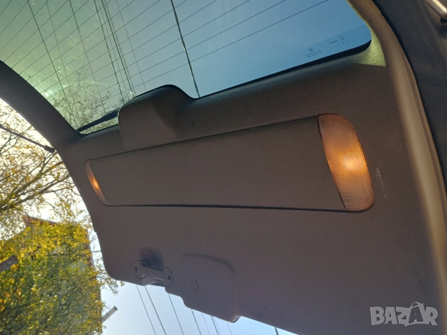 Продавам запазен и икономичен ван, снимка 14 - Автомобили и джипове - 52384160