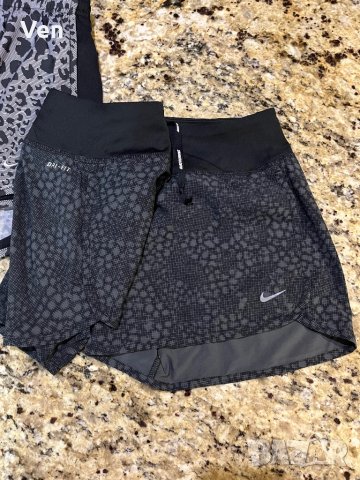 Nike Dry Fit Roxy къси панталонки Шорти , снимка 3 - Клинове - 41831922