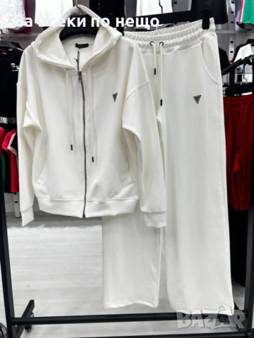 Guess Дамски Спортен Комплект С Бродирано Лого🔝Дамски Спортен Екип Гес Код A838