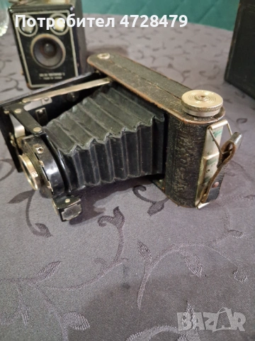  Стари фотоапарати, снимка 2 - Антикварни и старинни предмети - 53369907