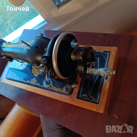 Шевна машина Union в отлично състояние, снимка 7 - Шевни машини - 52676951