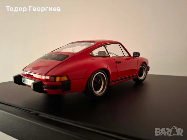 Porsche 911 Carrera Minichamps 1:18, снимка 5 - Колекции - 55942026