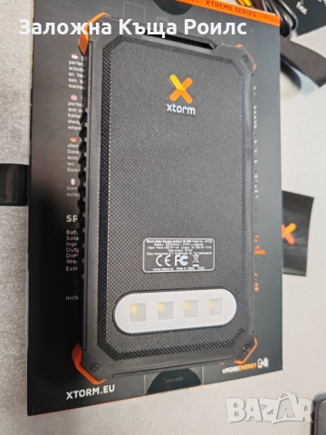 Соларна външна батерия с клетки SunPower® - A-solar Xtorm AM123 Solar Charger Instinct 10000, снимка 3 - Външни батерии - 52737218