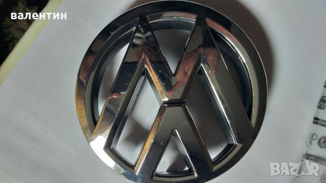 Предна емблема за решетката на пасат 5 Б 5 от 2001 до 2005г.