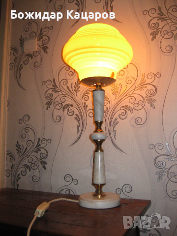 Стара лампа от соца. Цена- 45 лева. Лично взимане., снимка 2 - Лампиони - 36115531