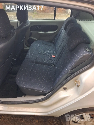 Рено Клио 1.2 Бензин 2003г., снимка 6 - Автомобили и джипове - 53526153