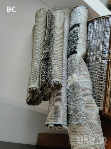 Два броя килими в черно-бяло, снимка 1