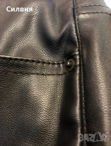 НОВ дамски лъскав кожен панталон "Hugo Boss" / "Хюго Бос" от истинска естествена кожа, размер L, снимка 5 - Панталони - 53205609