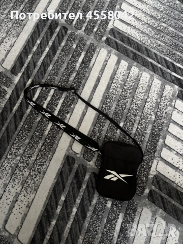 Чантинчка Reebok
