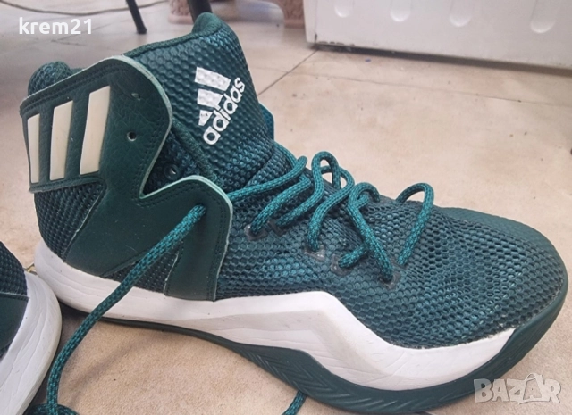 Adidas баскетболни кецове номер 39, снимка 10 - Кецове - 52171345