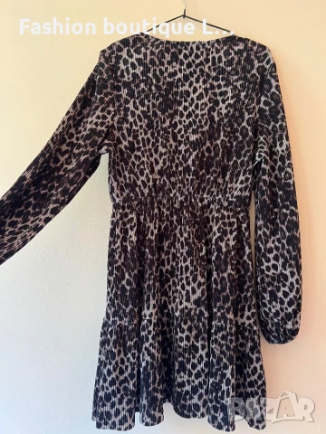 Тигрова рокля 38 размер с ластик в талията 🐅 , снимка 8 - Рокли - 51171073