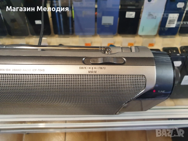 Радио SONY ICF-704S Silver В отлично техническо и визуално състояние., снимка 7 - Радиокасетофони, транзистори - 47337737