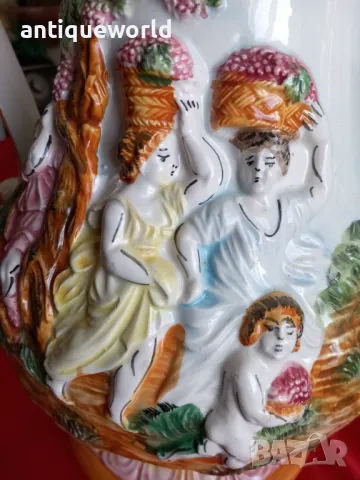 Capodimonte, Каподимонте , Огромна Релефна Порцеланова Кана, снимка 5 - Антикварни и старинни предмети - 47964661