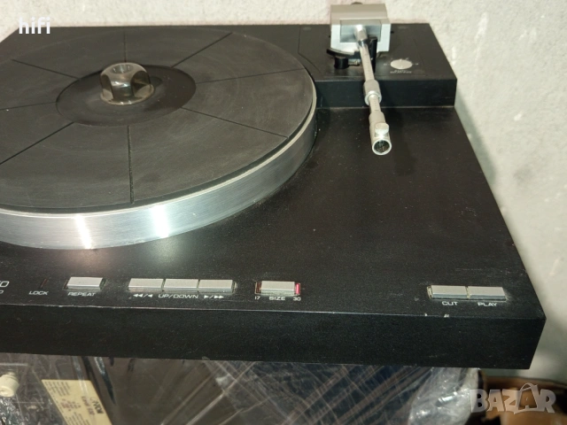 Автоматичен грамофон Yamaha P-850, снимка 4 - Грамофони - 53407143