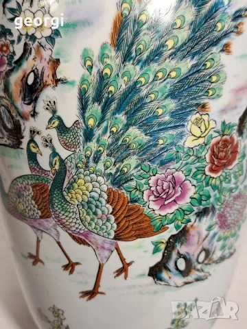 голяма порцеланова ваза с райски птици , снимка 4 - Вази - 47607239