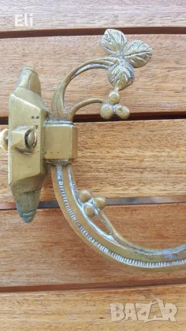Бронзова закачалка , снимка 3 - Други стоки за дома - 47501210