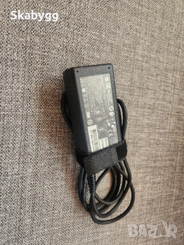 Оригинални зарядни за лаптоп, снимка 10 - Кабели и адаптери - 51641095