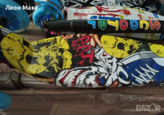 Тротинетка до 60кг шарена със светещи гуми, снимка 3 - Скутери и тротинетки - 48435207