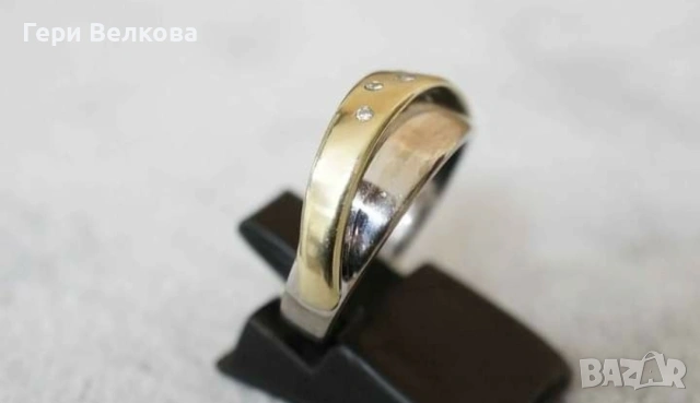 Дамски златен пръстен с диаманти, снимка 4 - Пръстени - 53514477