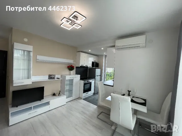 Тристаен апартамент до НБУ, снимка 1