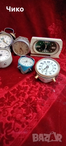 10бр различни настолни механични часовници , снимка 2 - Антикварни и старинни предмети - 52448515