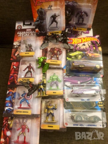 Метални фигурки Marvel
