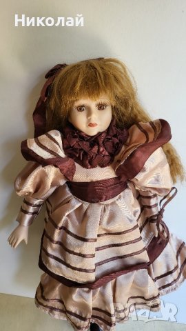Порцеланова кукличка , снимка 1 - Колекции - 41462064
