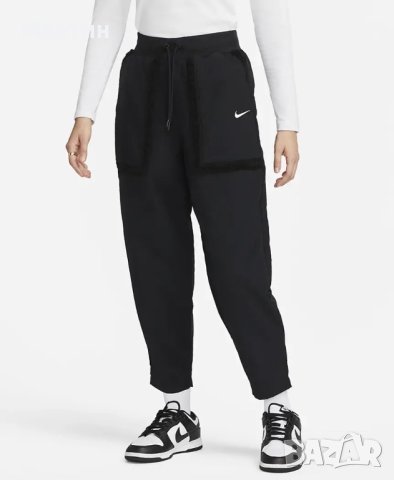 Дамско долнище Nike Sportswear Essential Woven High-Waisted Curve - размер М