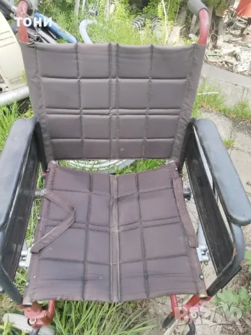 инвалидна количка асистент с малки колела, снимка 2 - Инвалидни колички - 50024460