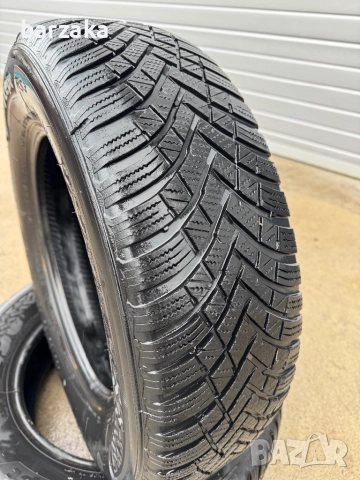 Зимни гуми Hankook, снимка 5 - Гуми и джанти - 52512465