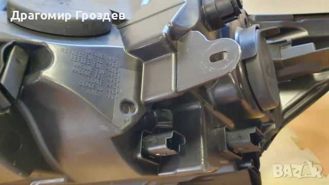 Оригинален десен фар за Renault Captur / Рено Каптюр (2013-2017), снимка 15 - Части - 51015126