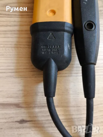 Fluke Т150 двуполюсен тестер за напрежение и проводимост с LCD дисплей, снимка 11 - Други инструменти - 55898470