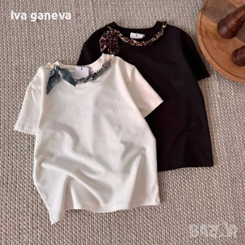 Тениска със сатенено шалче 