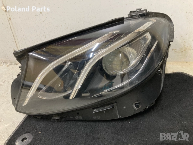 Ляв фар за Мерцедес Е класа 213 Mercedes E class W213, снимка 2 - Части - 52716333