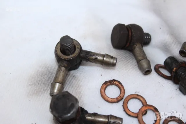 Тройник излищна нафта Ауди А6 Ц5 2.5tdi 150hp Audi A6C5 6броя комплект, снимка 2 - Части - 49282443