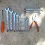 Звездогаечни ключове, отвертка и клещи, снимка 1