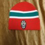 оригинална зимна шапка на  Ювентус  Juventus, снимка 1 - Шапки - 39595232