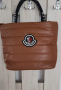 Дамска чанта Moncler висококачествена реплика, снимка 1 - Чанти - 44802398