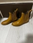  Дамски гумени боти Chelsea в бежово - стил дори в дъждовни дни!, снимка 2