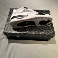Nike air Jordan 4 retro, снимка 8 - Спортни обувки - 44810364