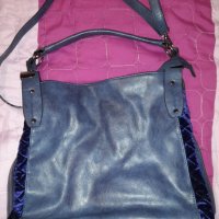 Чанта от естествена кожа , снимка 1 - Чанти - 35680630