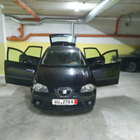 Seat Ibiza 1.4i Facelift, снимка 7 - Автомобили и джипове - 44685220