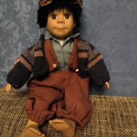 Рядка колекционерска порцеланова кукла , снимка 1 - Колекции - 34775419