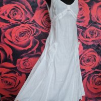 Бяла ленена рокля под коляното ХЛ, снимка 1 - Рокли - 41918493