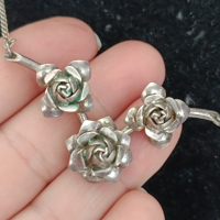 Колие сребърно с рози#ЗП, снимка 4 - Колиета, медальони, синджири - 44639012