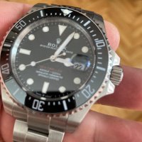 Продавам автоматичен мъжки часовник Rolex Sea Dweller Black, снимка 1 - Мъжки - 44304639