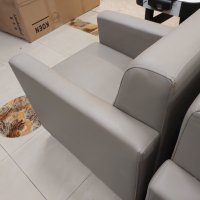 Кресло с подлакътник, кожен с леки износвания - 2 бр, снимка 2 - Дивани и мека мебел - 41283605