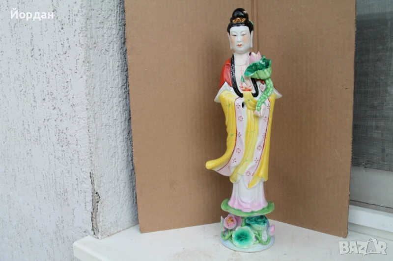 Китайска порцеланова фигура, снимка 1