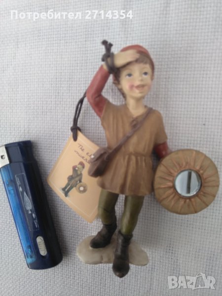 Керамична фигурка Робин Худ, снимка 1